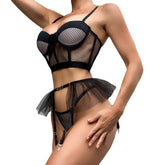 Ensemble de lingerie 3 pièces en tulle blanc avec bonnets en demi-maille et jarretelles à volants
